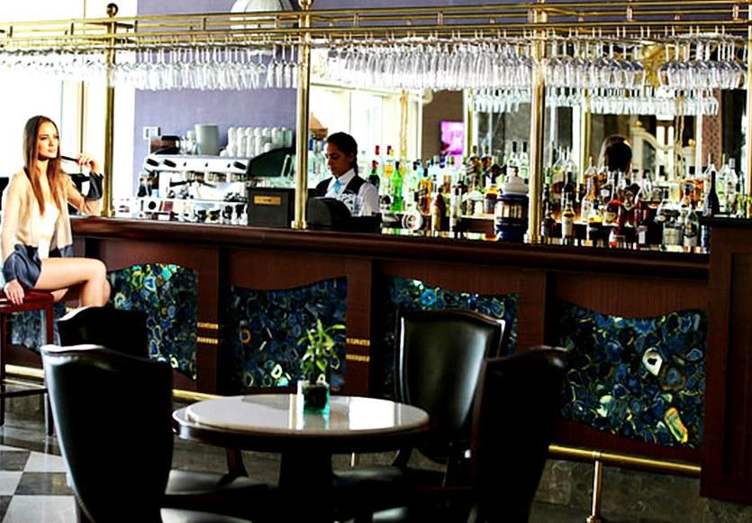 Merit Royal Hotel & Casino Karavas  エクステリア 写真