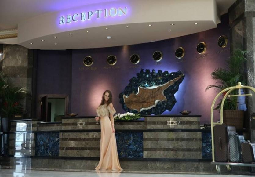 Merit Royal Hotel & Casino Karavas  エクステリア 写真